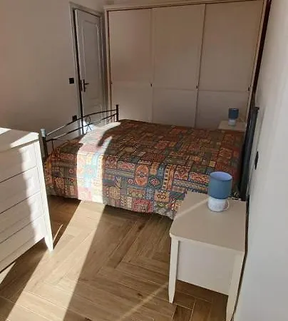 La Corte Dell'orologio Oda ve Kahvaltı 3*