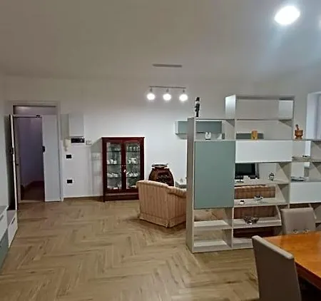 La Corte Dell'orologio